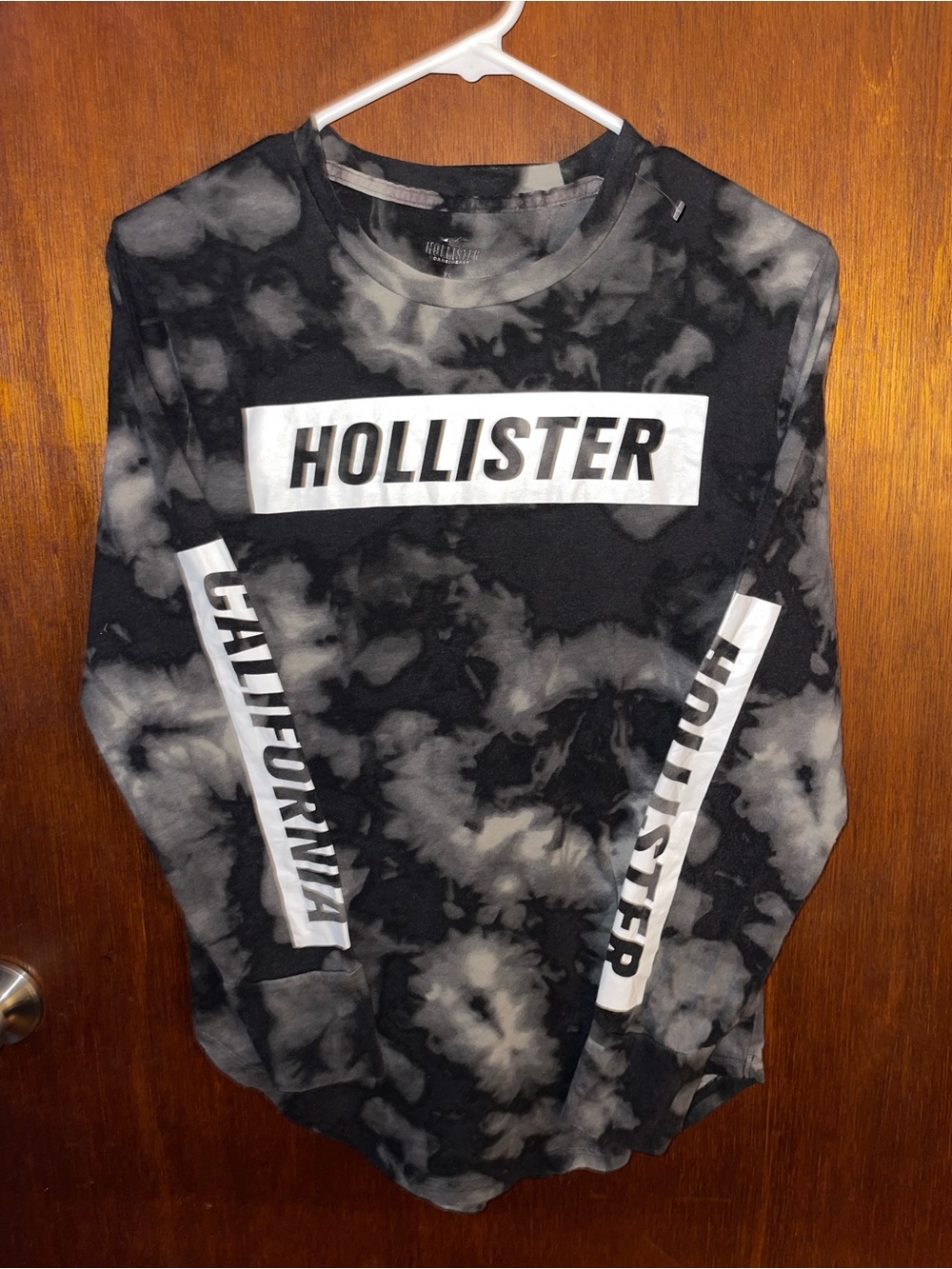 Hollister Black & Gray Tie-Dye Logo Long Sleeve Shirt